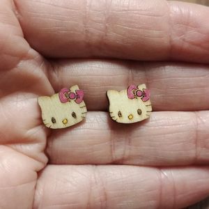 Hello Kitty Pink bow wood stud earrings post